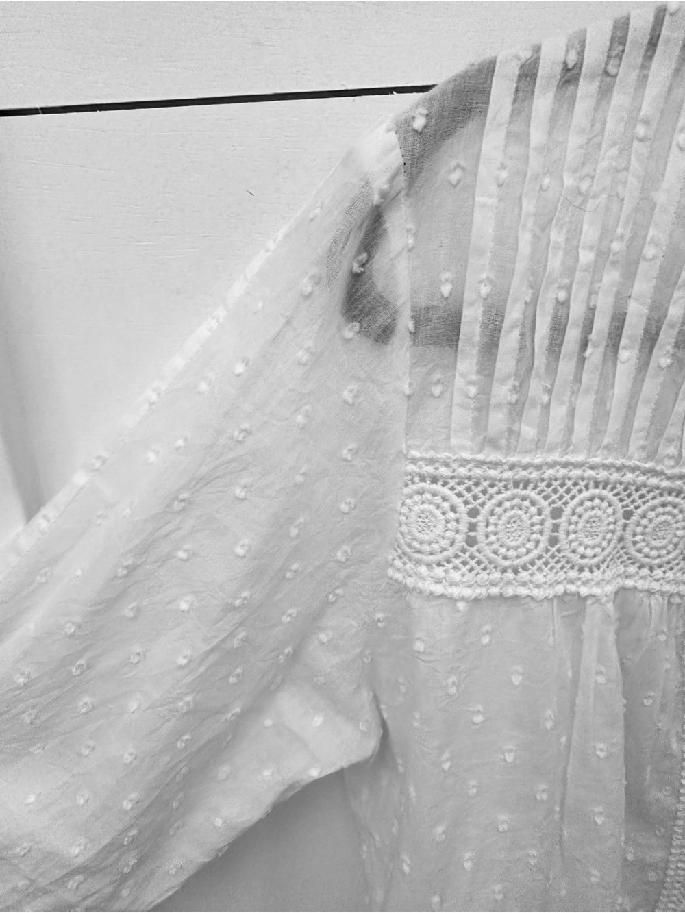 Aspiga L Carrie Dobby white Eyelet Pintuck 100% organic Cotton cottagecore top - Picture 6 of 15